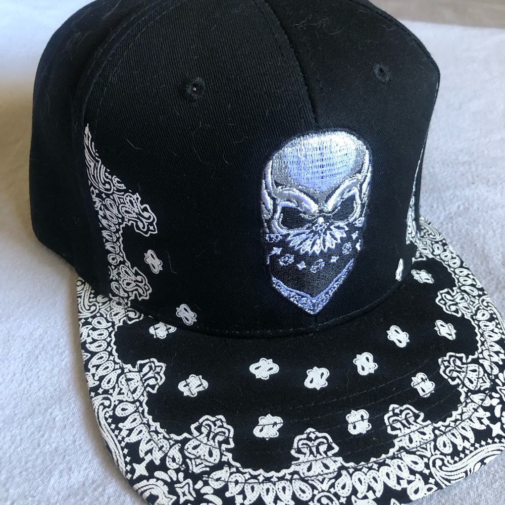 Skull Hat